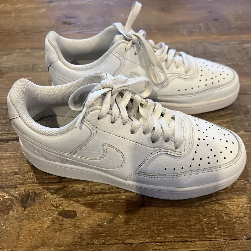 Nike Court Vision Low Women Triple White Low Top Sneaker CD5434-100 Size 7.5